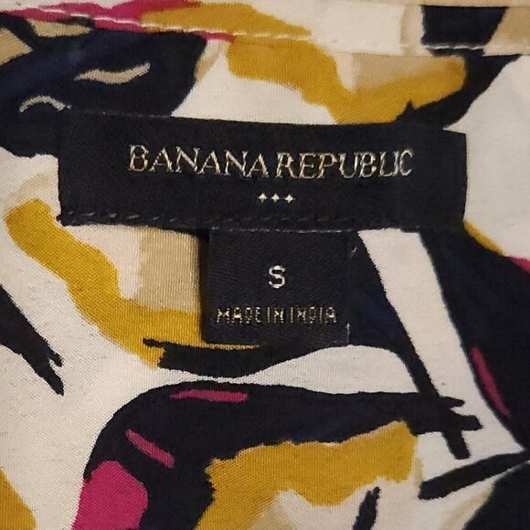 Banana Republic Silky Leaf Print Cream Navy Top Small - Picture 4 of 6
